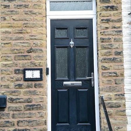巴恩斯利Delightful 2 Bed Town Centre House, Sleeps 4公寓 外观 照片